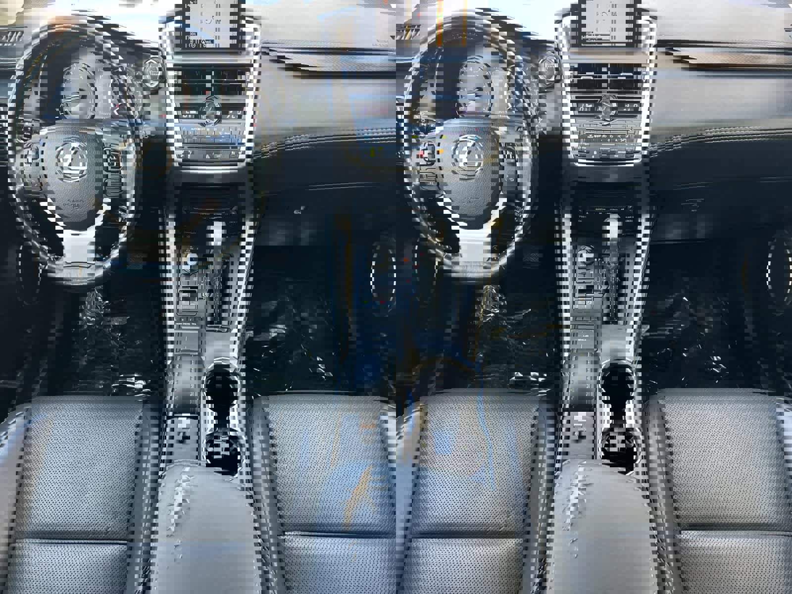 Used 2017 Lexus NX 200t FWD w/ Premium Package image 4