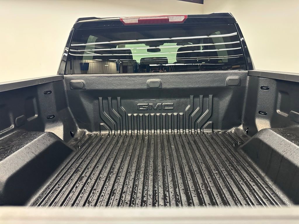 Certified 2024 GMC Sierra 1500 Elevation w/ LPO, Elevation Black Package image 15