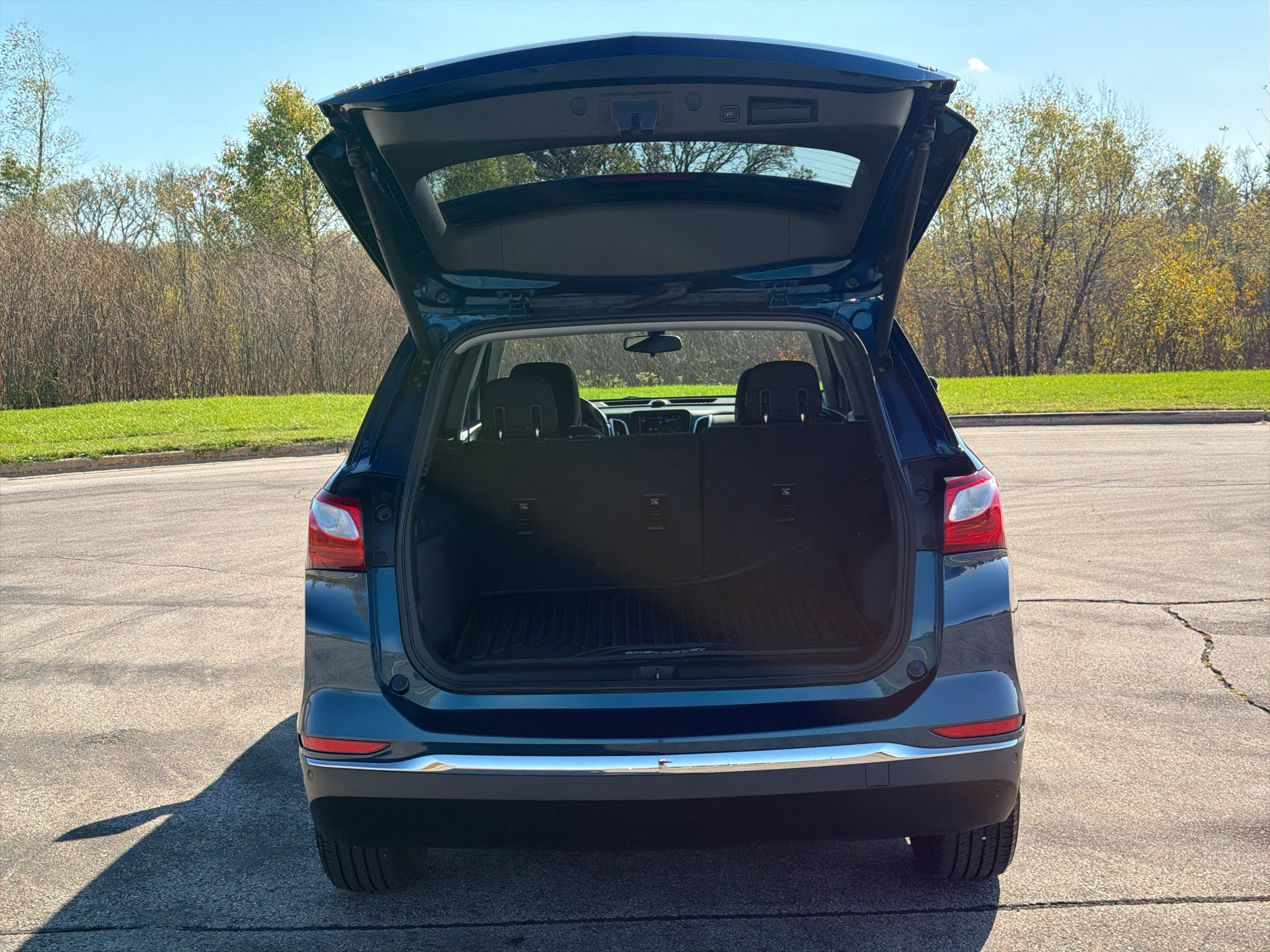 Used 2019 Chevrolet Equinox LT FWD image 34