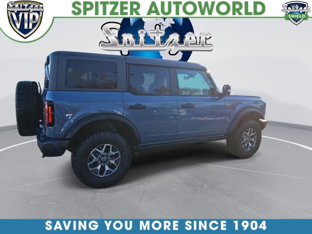Used 2025 Ford Bronco Badlands image 8