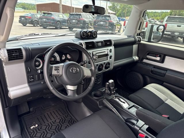 Used 2007 Toyota FJ Cruiser 4WD image 12
