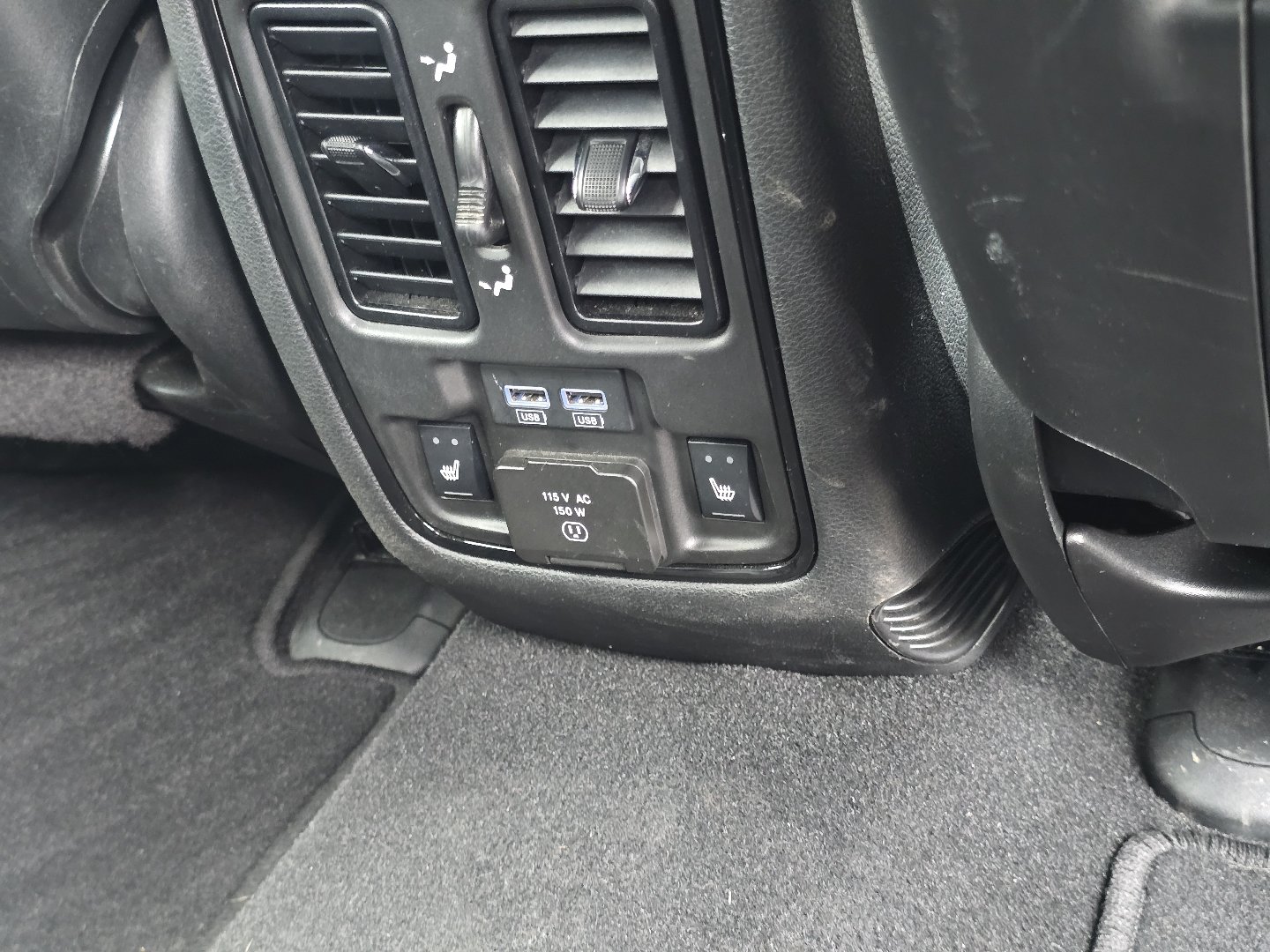 Used 2024 Dodge Durango R/T AWD/4WD image 36