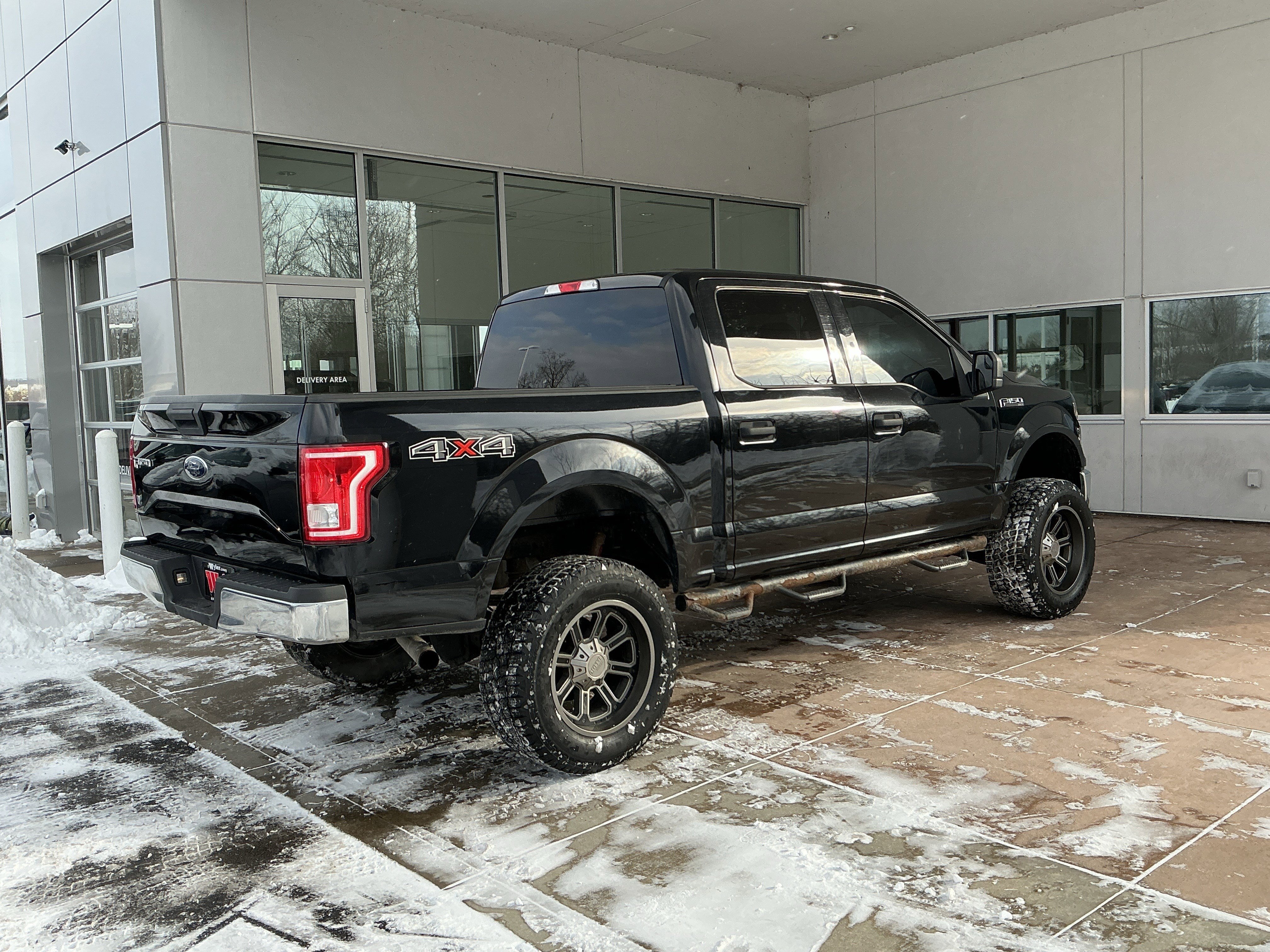Used 2016 Ford F150 XLT image 22