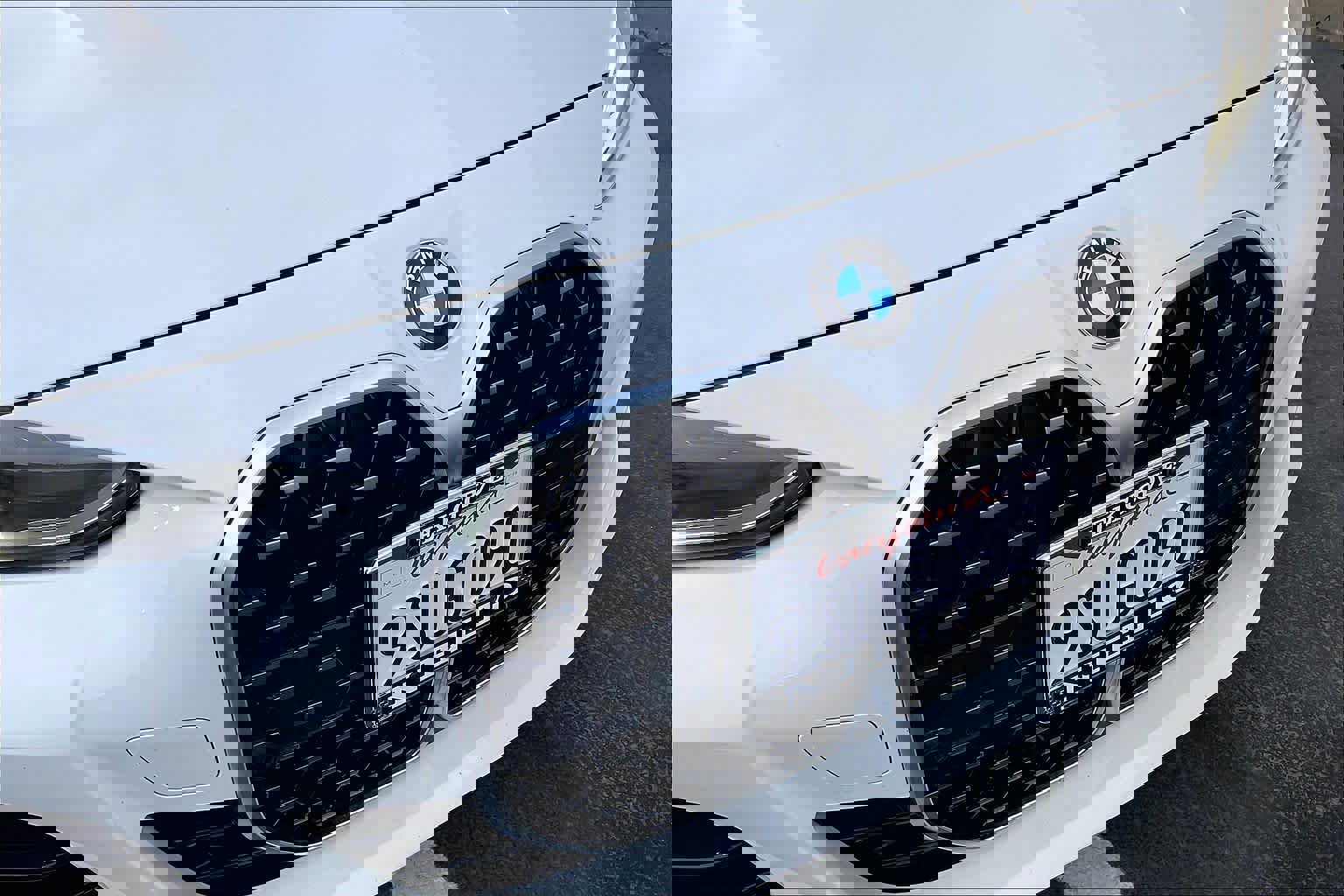 Used 2025 BMW 430i xDrive w/ M Sport Package image 32