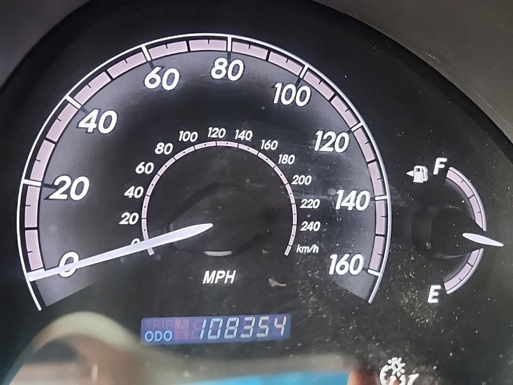 Used 2012 Toyota Avalon Limited image 14