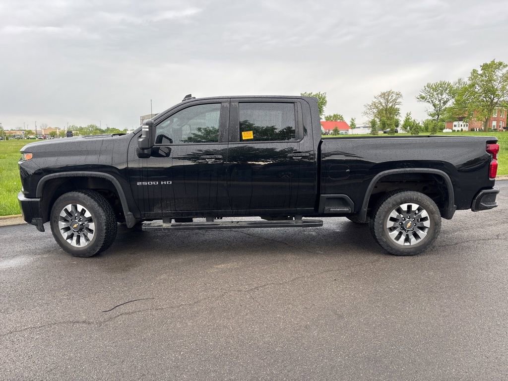 Used 2022 Chevrolet Silverado 2500 Custom w/ Infotainment Package AWD/4WD image 6