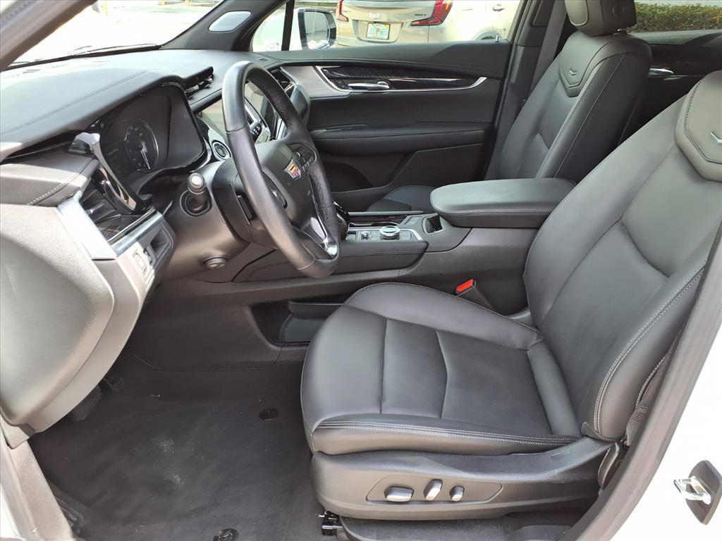 Certified 2024 Cadillac XT6 Premium Luxury image 19
