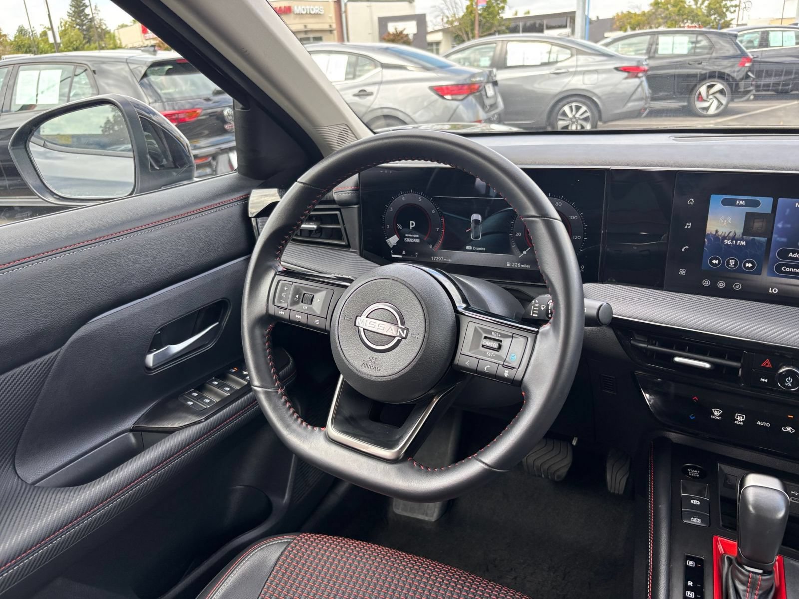 Used 2026 Nissan Kicks SR FWD image 32