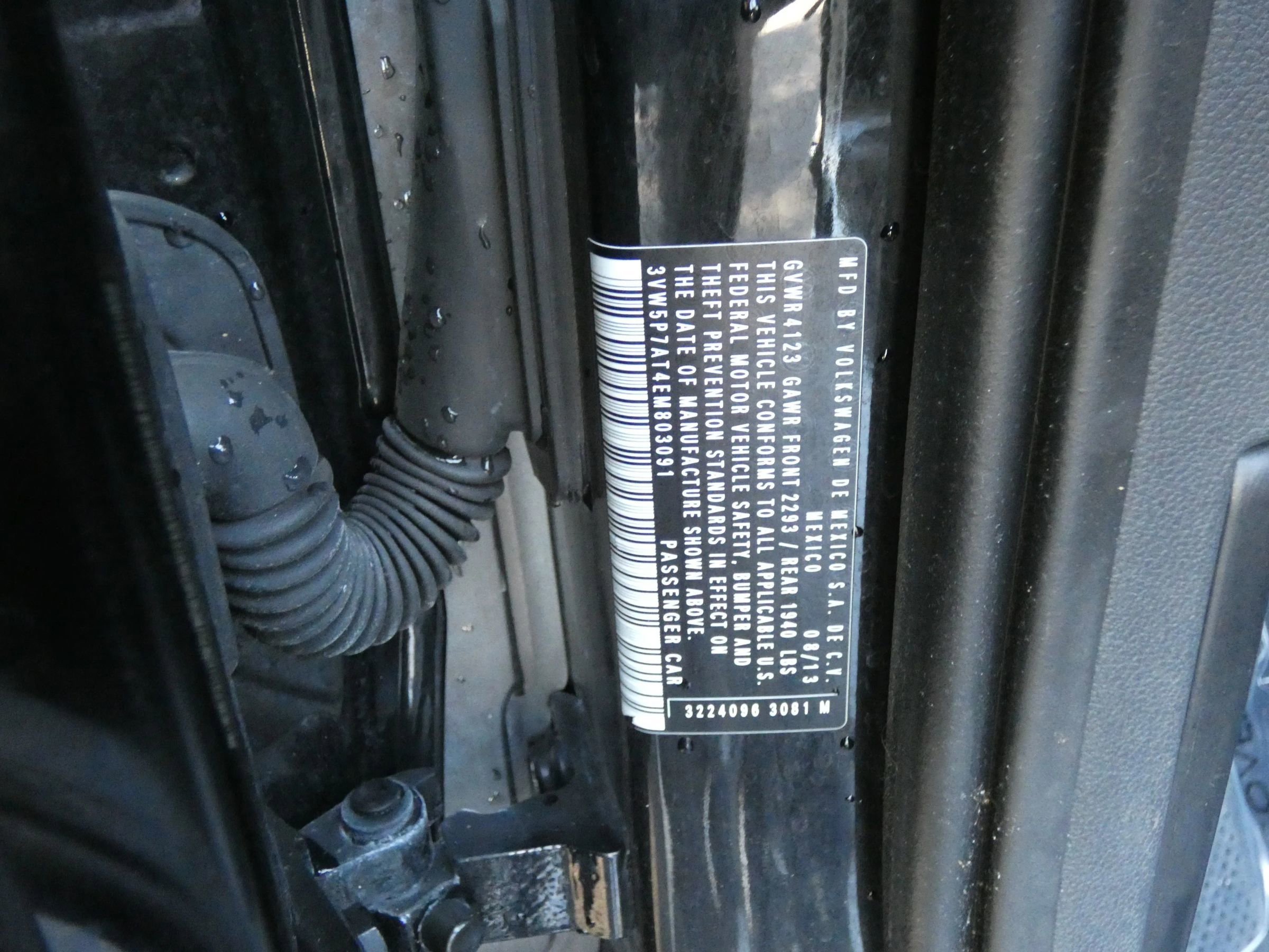 Used 2014 Volkswagen Beetle 2.5 image 61