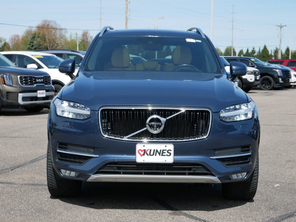 Used 2019 Volvo XC90 T6 Momentum w/ Advanced Package AWD/4WD image 2