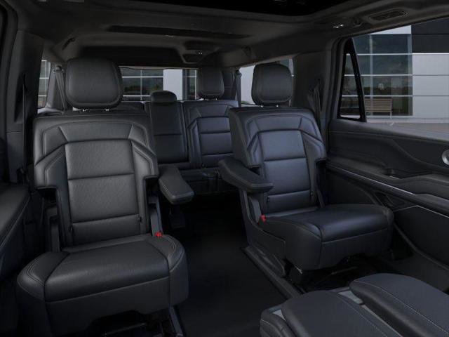 New 2026 Lincoln Navigator L Reserve w/ Jet Appearance Package image 11