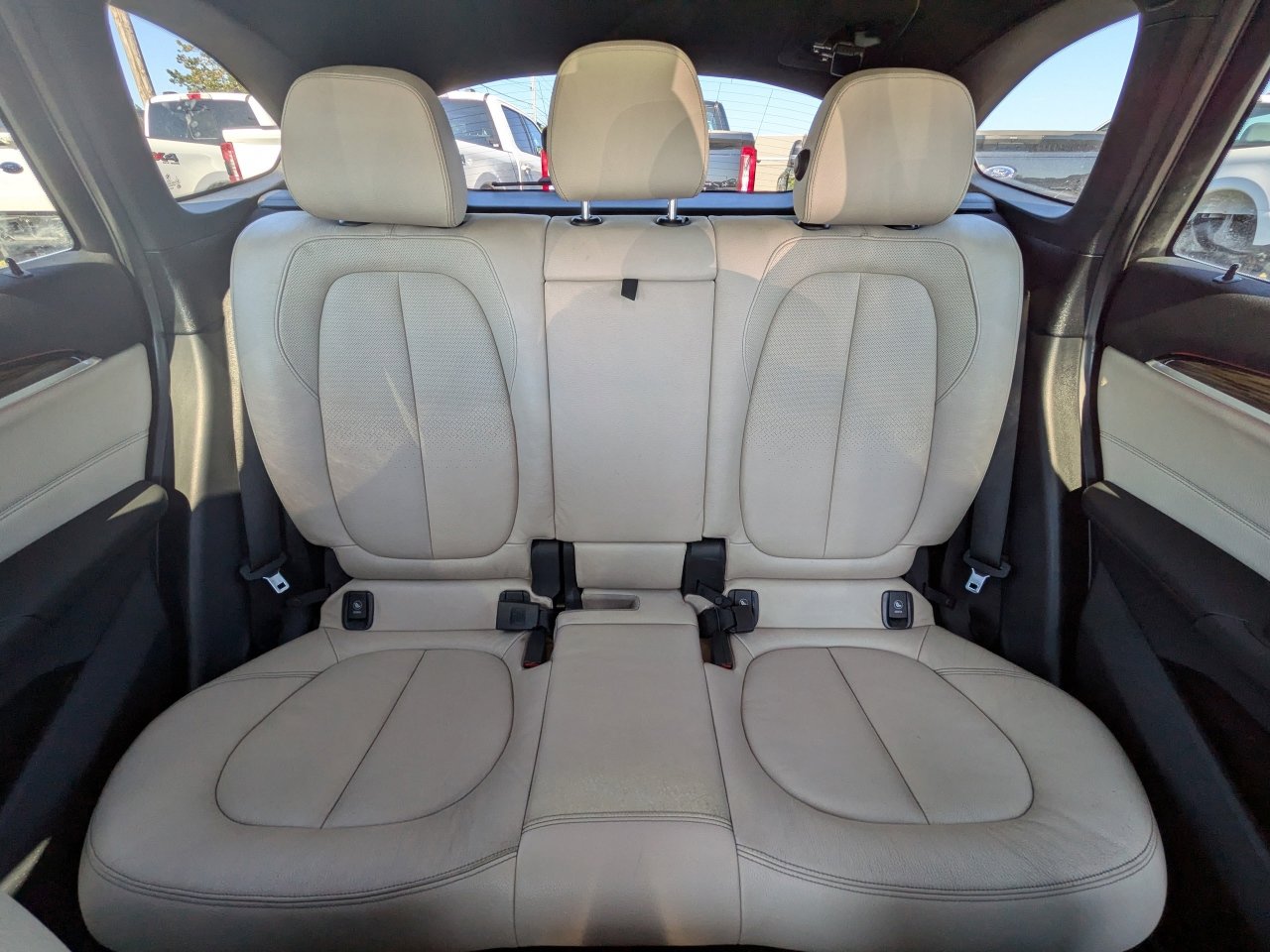 Used 2017 BMW X1 xDrive28i AWD/4WD image 16