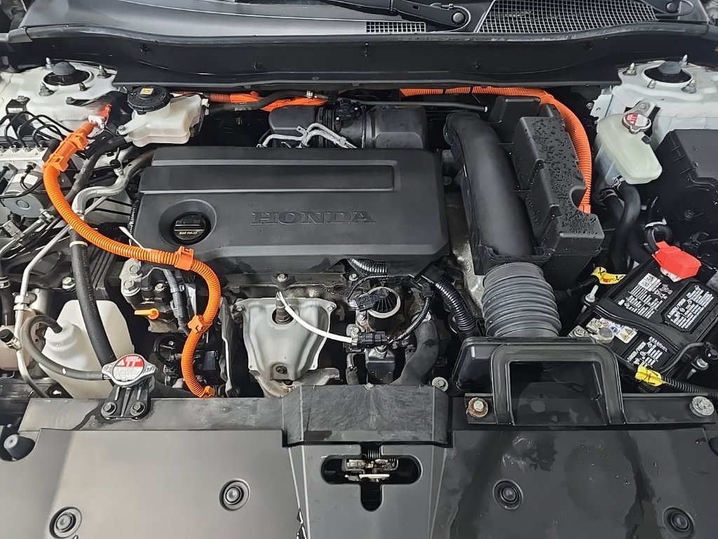 Used 2025 Honda CR-V Sport-L image 13