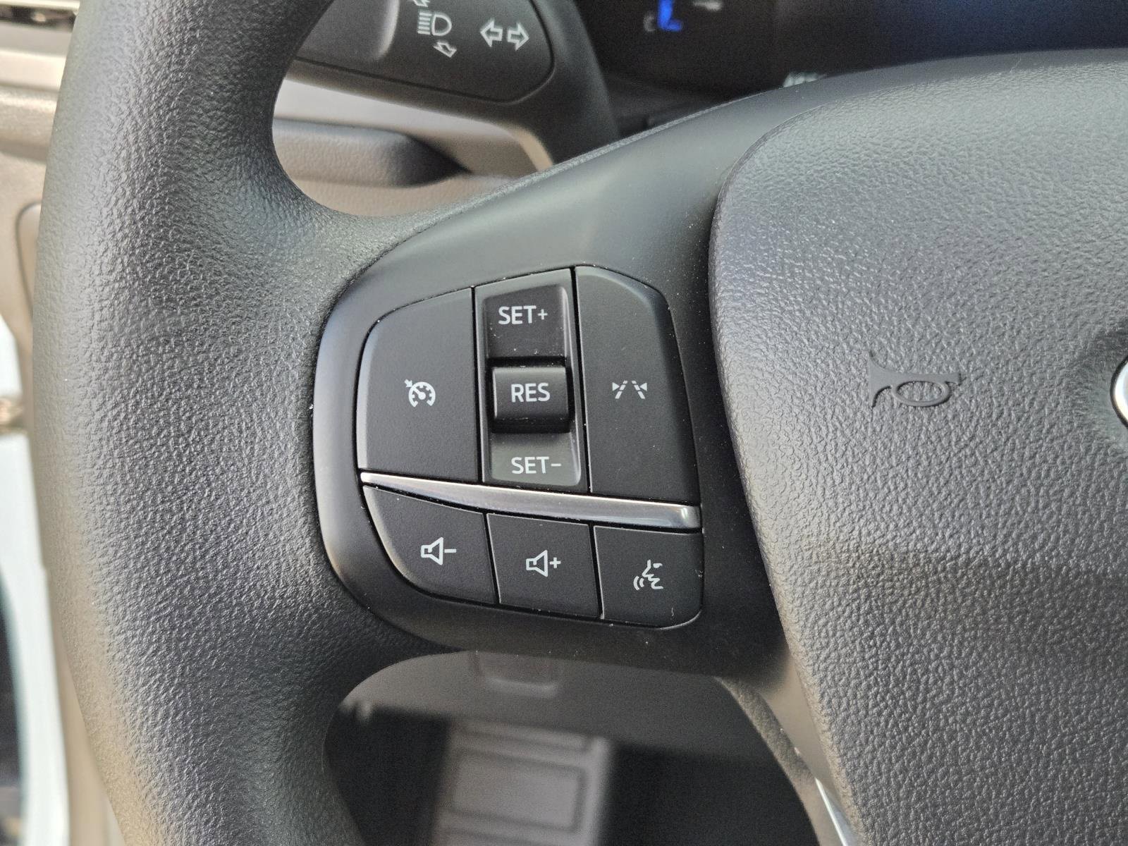 Used 2025 Ford Escape Active image 18