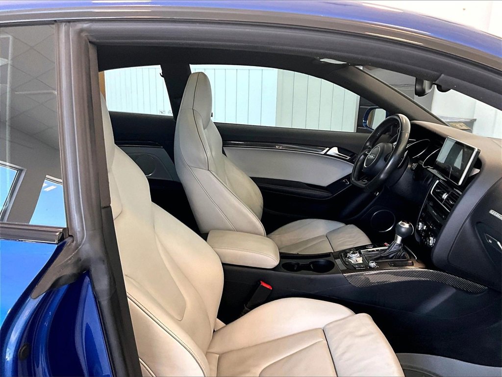 Used 2015 Audi RS 5 Coupe image 11