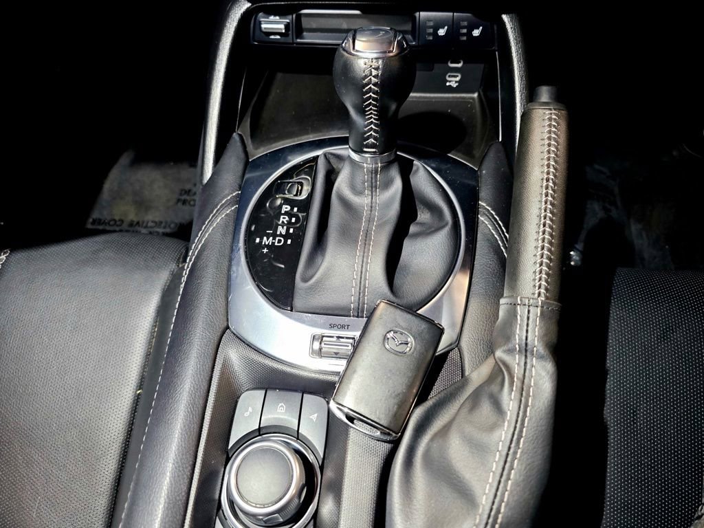 Used 2024 MAZDA MX-5 Miata RF Grand Touring image 16