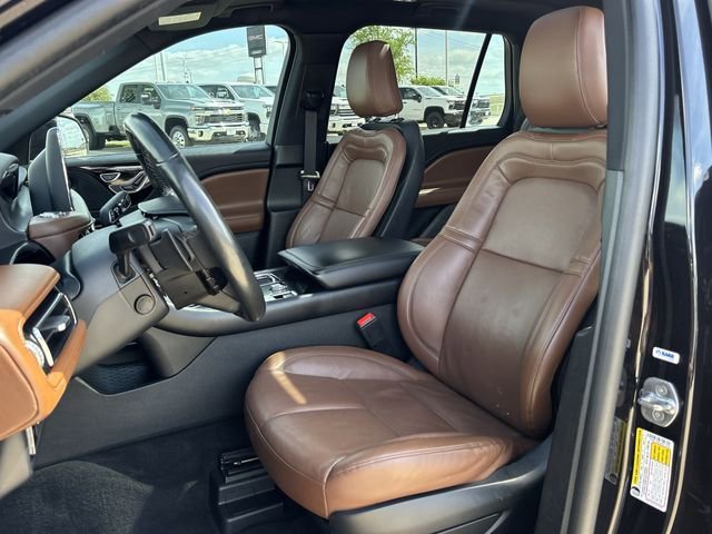 Used 2023 Lincoln Aviator Reserve w/ Equipment Group 201A image 24