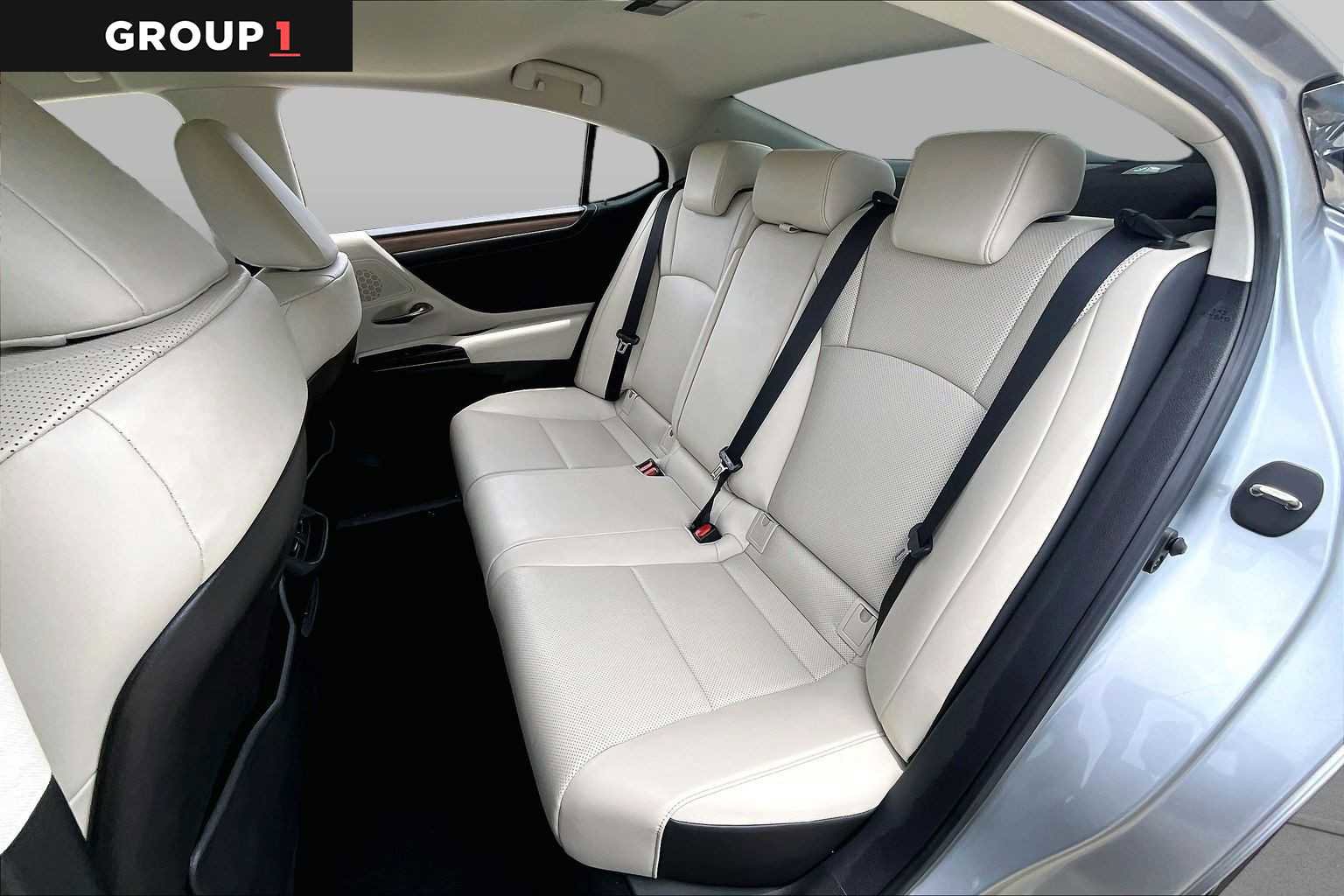 Certified 2025 Lexus ES 350 w/ Premium Package FWD image 18