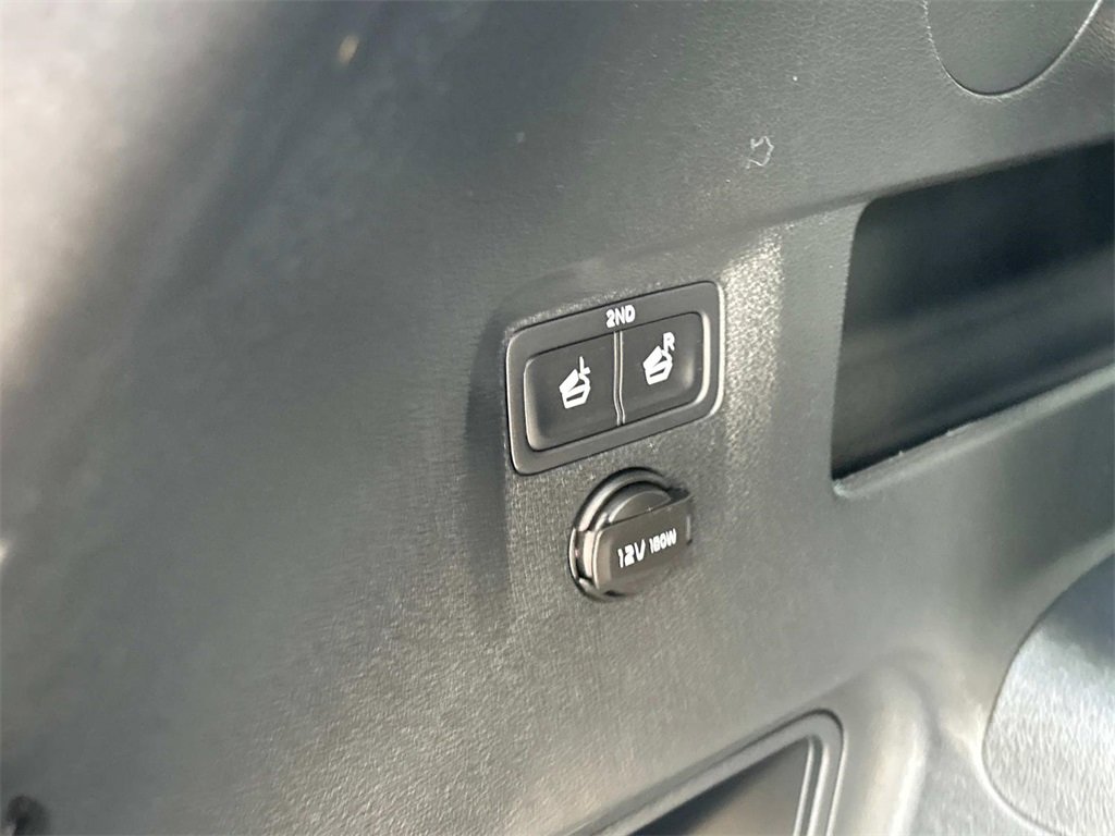 Used 2022 Kia Telluride S image 13