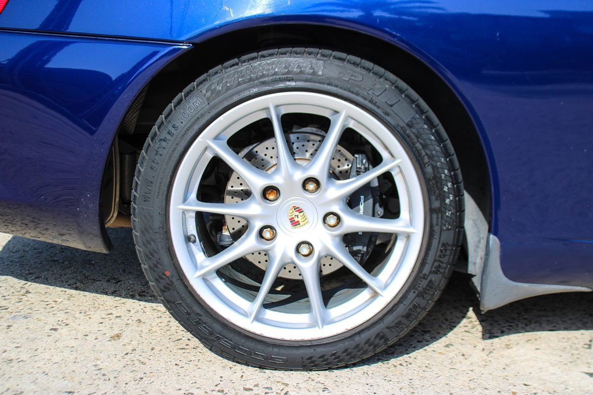 Used 2002 Porsche 911 GT3 RS image 34