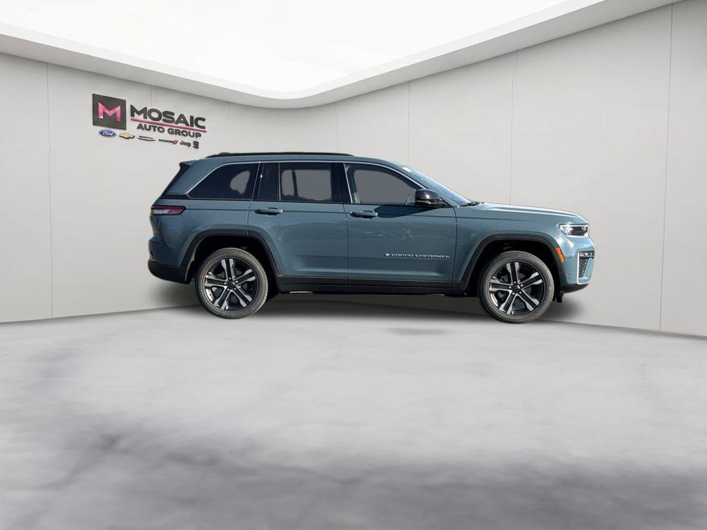 New 2027 Jeep Grand Cherokee Limited AWD/4WD image 9