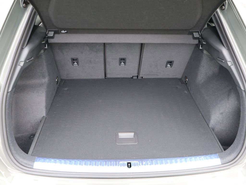 Used 2024 Audi Q3 2.0T Premium Plus image 18