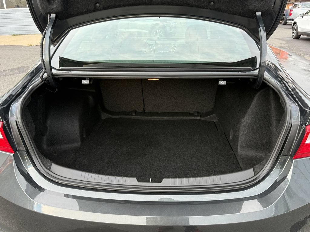 Used 2018 Chevrolet Malibu LS FWD image 23