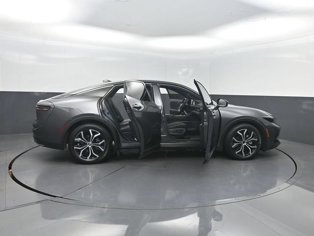 Used 2024 Toyota Crown AWD/4WD image 35