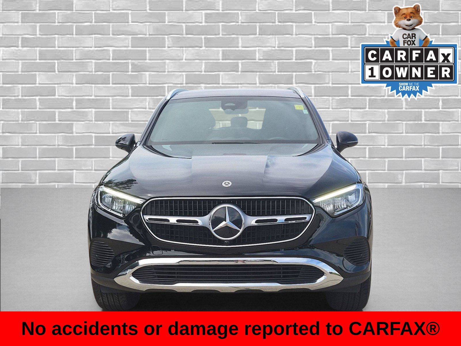 Used 2024 Mercedes-Benz GLC 300 4MATIC image 2