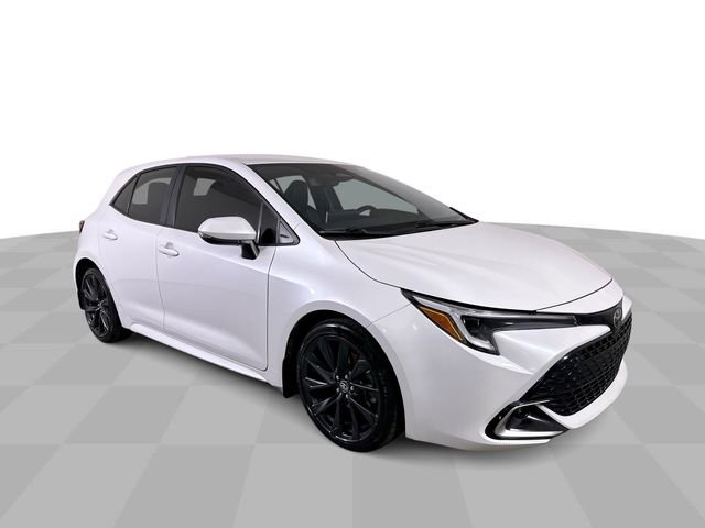 Used 2023 Toyota Corolla XSE image 2