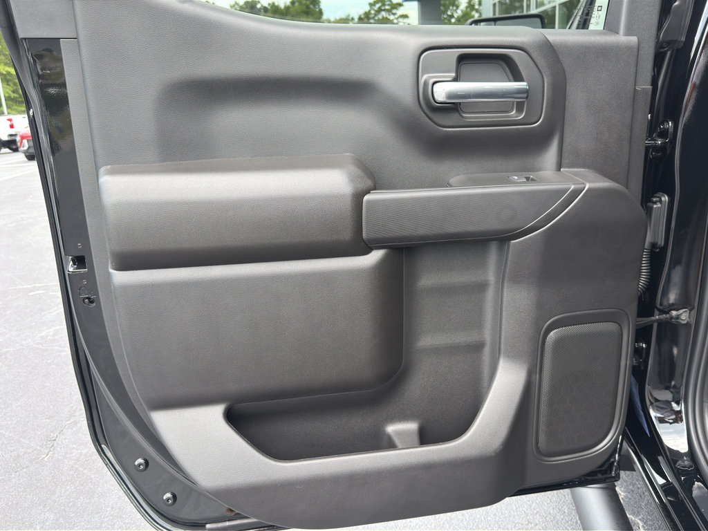 New 2026 Chevrolet Silverado 1500 Custom w/ Turbomax Blackout Package AWD/4WD image 28