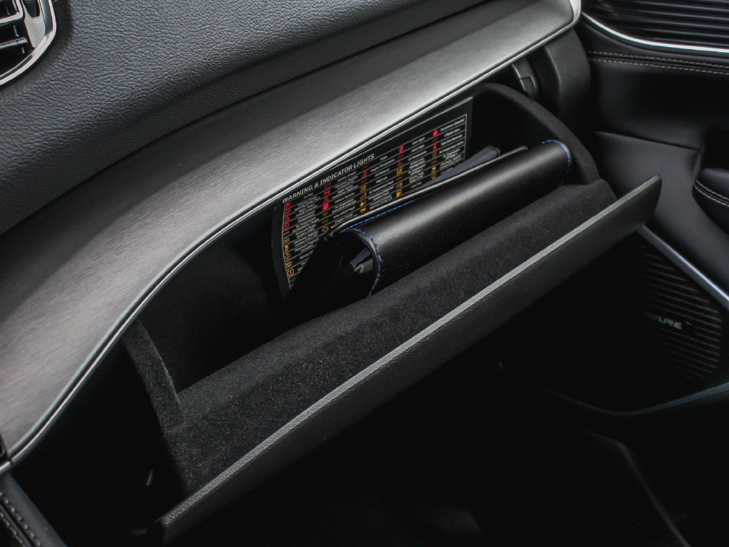 Used 2025 Jeep Wagoneer 4WD image 18