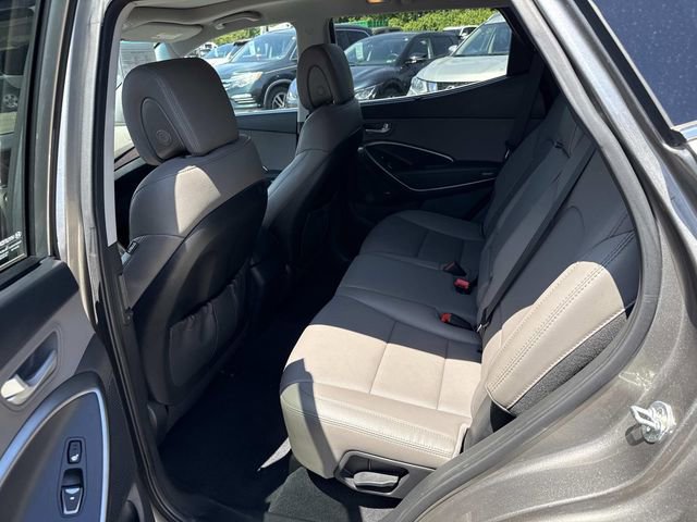 Used 2017 Hyundai Santa Fe Sport w/ 2.4L Tech Package 04 AWD/4WD image 17