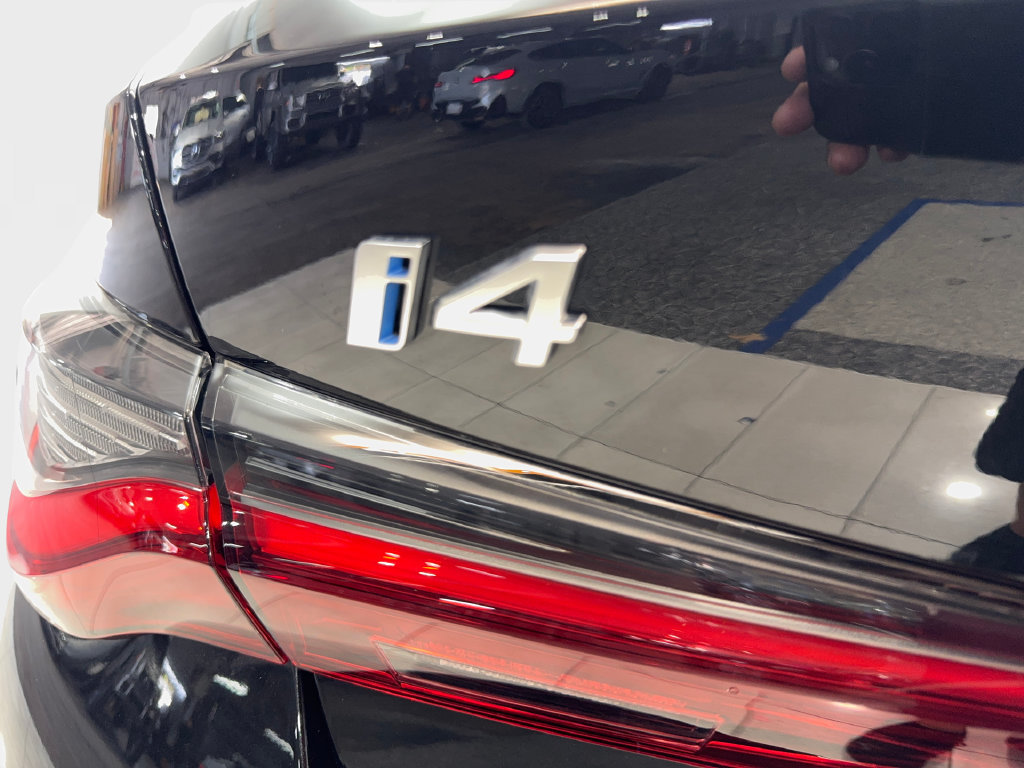 Used 2025 BMW i4 eDrive40 w/ Premium Package RWD image 25