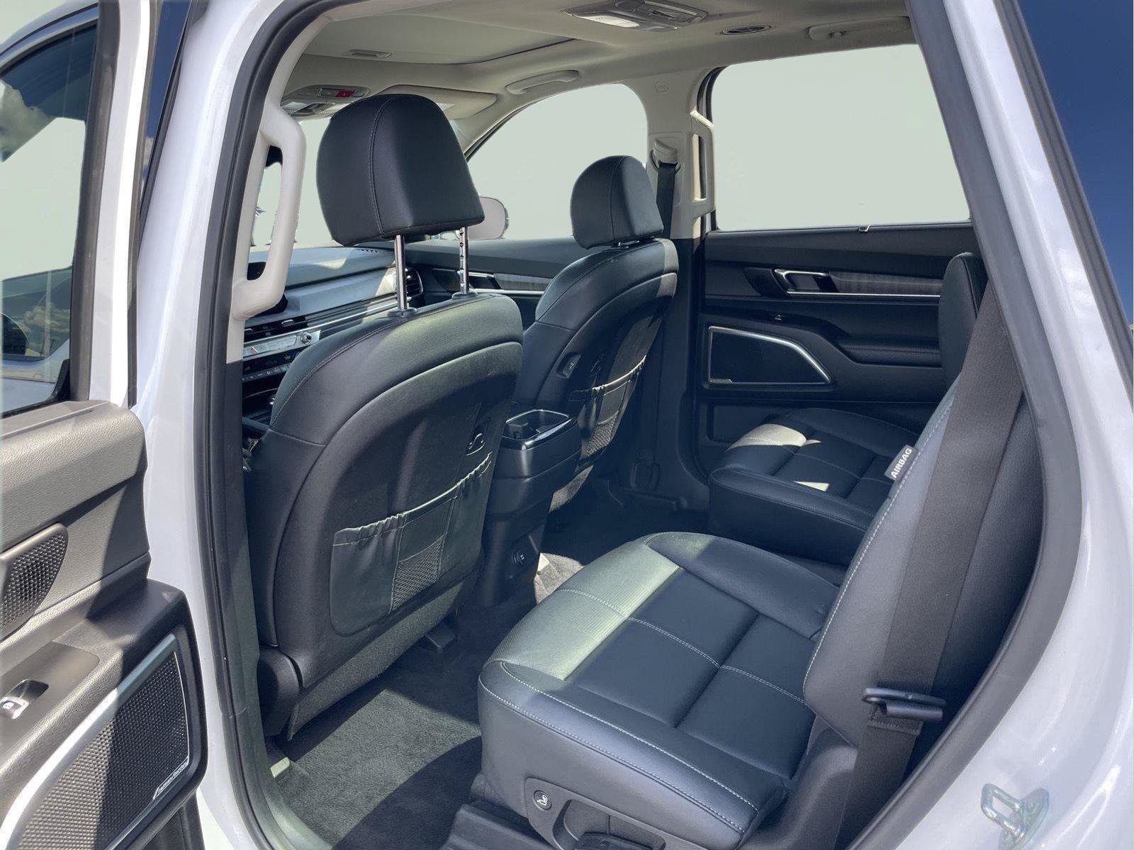 Used 2024 Kia Telluride SX AWD/4WD image 14