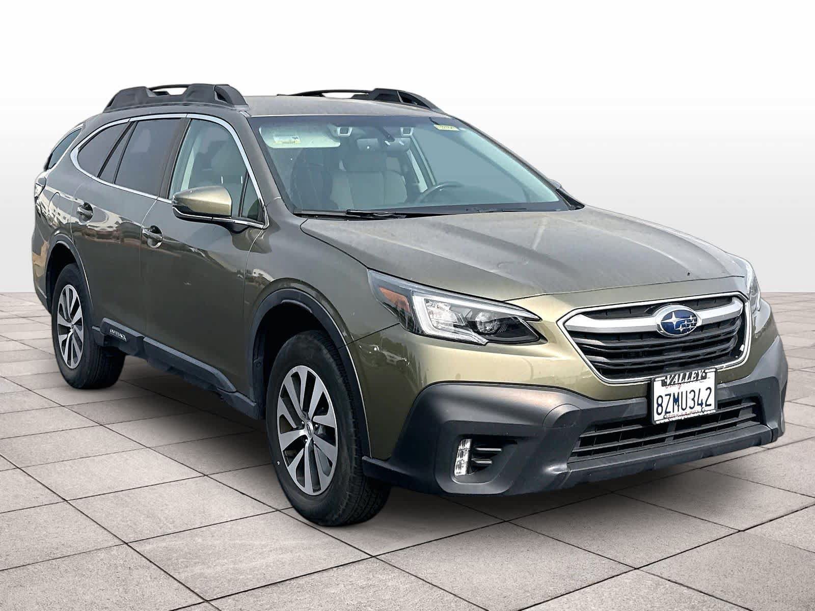 Used 2021 Subaru Outback Premium AWD/4WD image 3