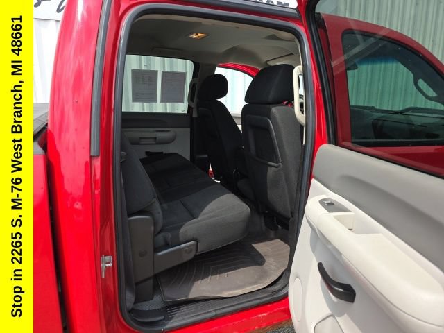 Used 2012 Chevrolet Silverado 2500 W/T w/ Snow Plow Prep Package AWD/4WD image 30
