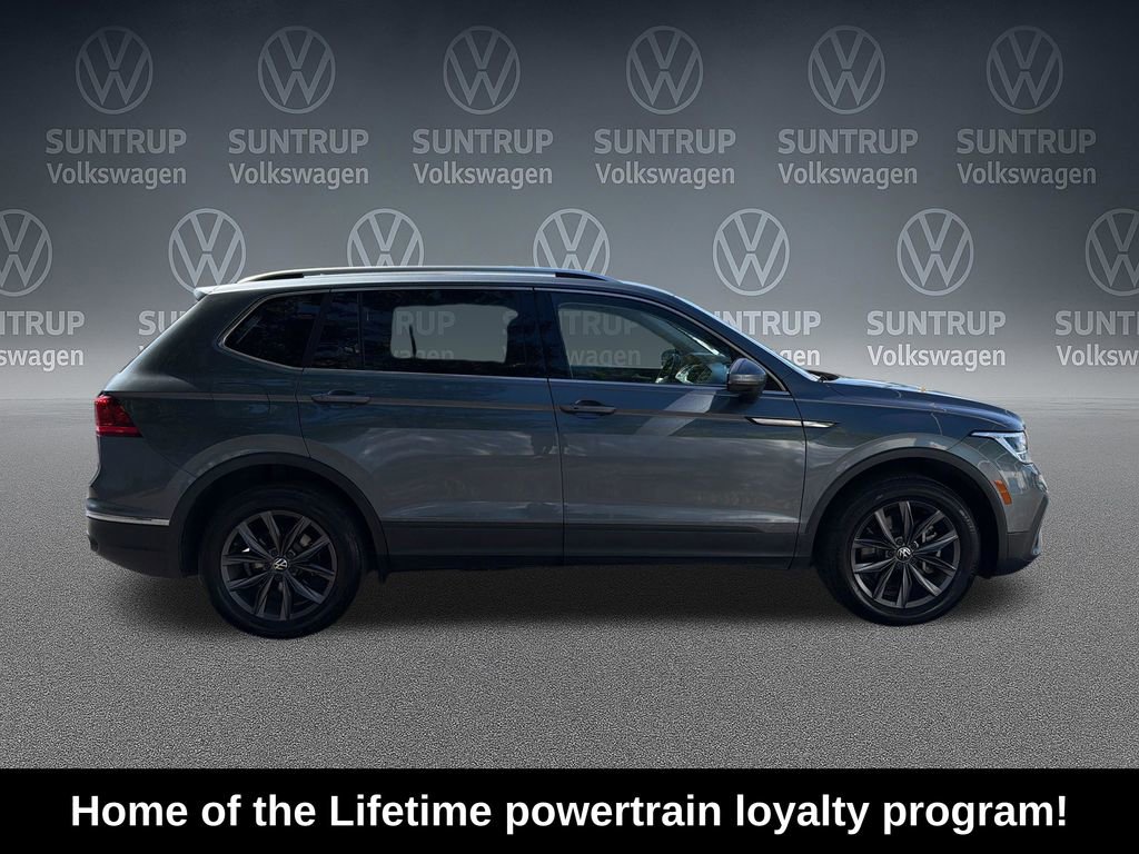Used 2023 Volkswagen Tiguan SE FWD image 7