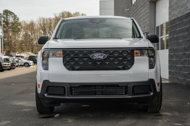 New 2026 Ford Maverick XLT w/ Equipment Group 301A AWD/4WD image 3