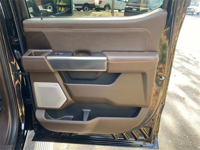 Used 2026 Ford F450 King Ranch w/ FX4 Off-Road Package image 36