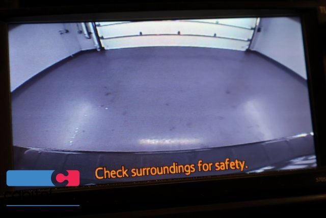 Used 2013 Toyota Highlander SE AWD/4WD image 22