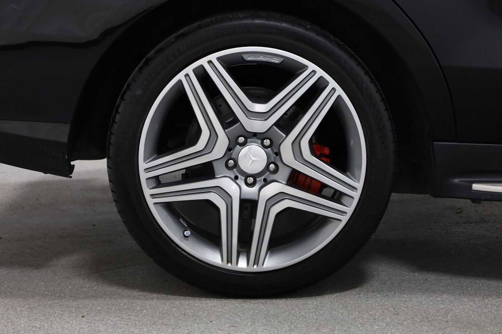 Used 2014 Mercedes-Benz ML 63 AMG 4MATIC image 33