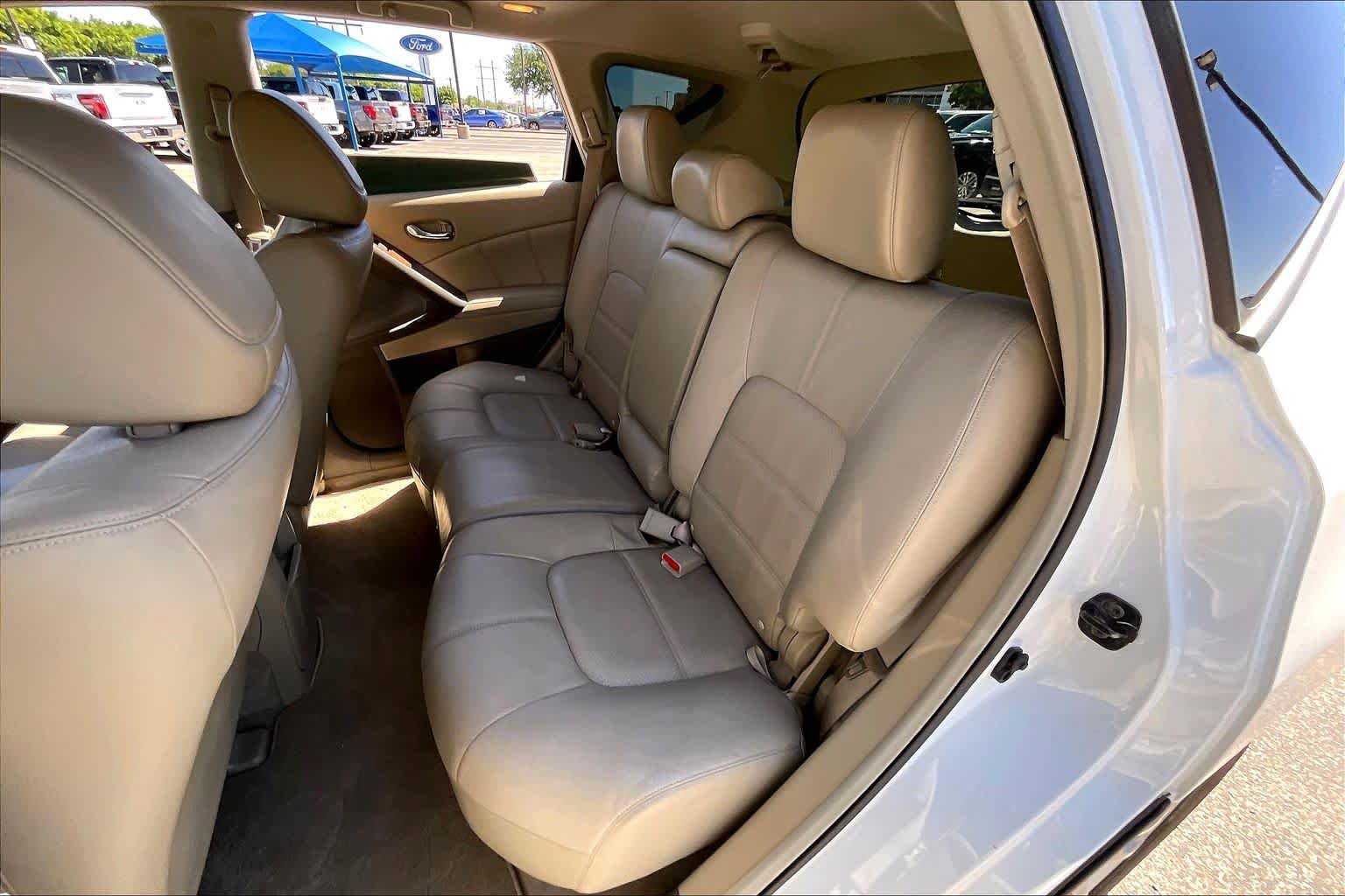 Used 2012 Nissan Murano LE w/ Platinum Pkg FWD image 20
