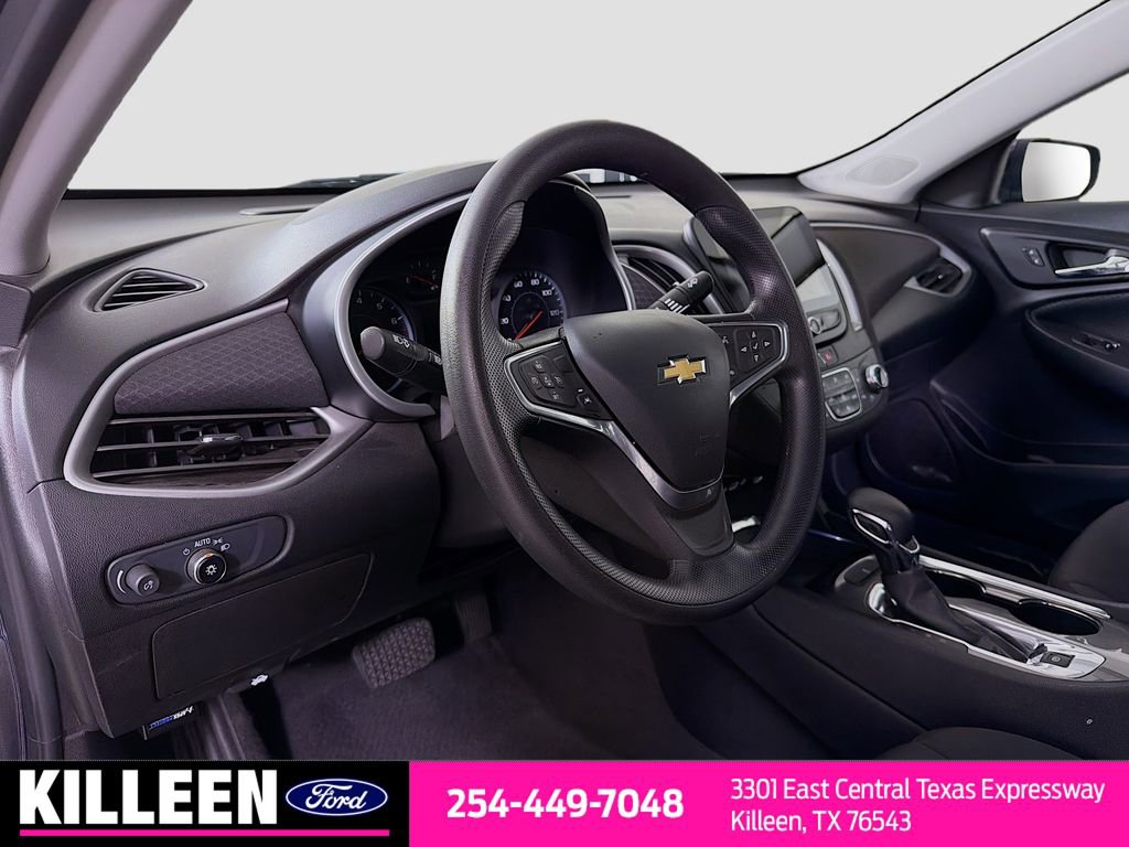 Used 2023 Chevrolet Malibu LT image 10