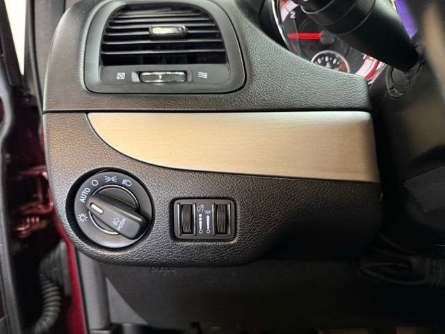 Used 2019 Dodge Grand Caravan GT image 23