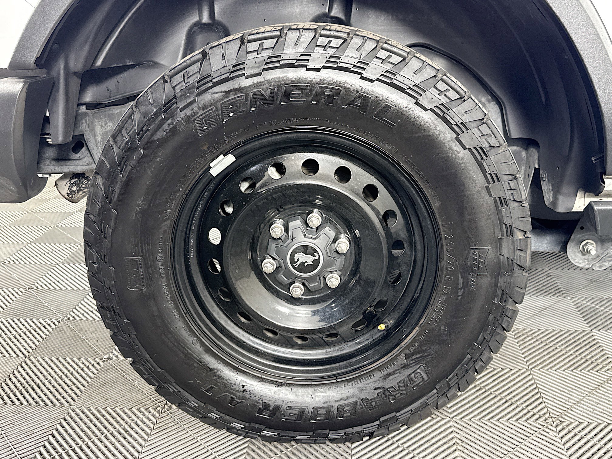 Used 2023 Ford Bronco Black Diamond image 32