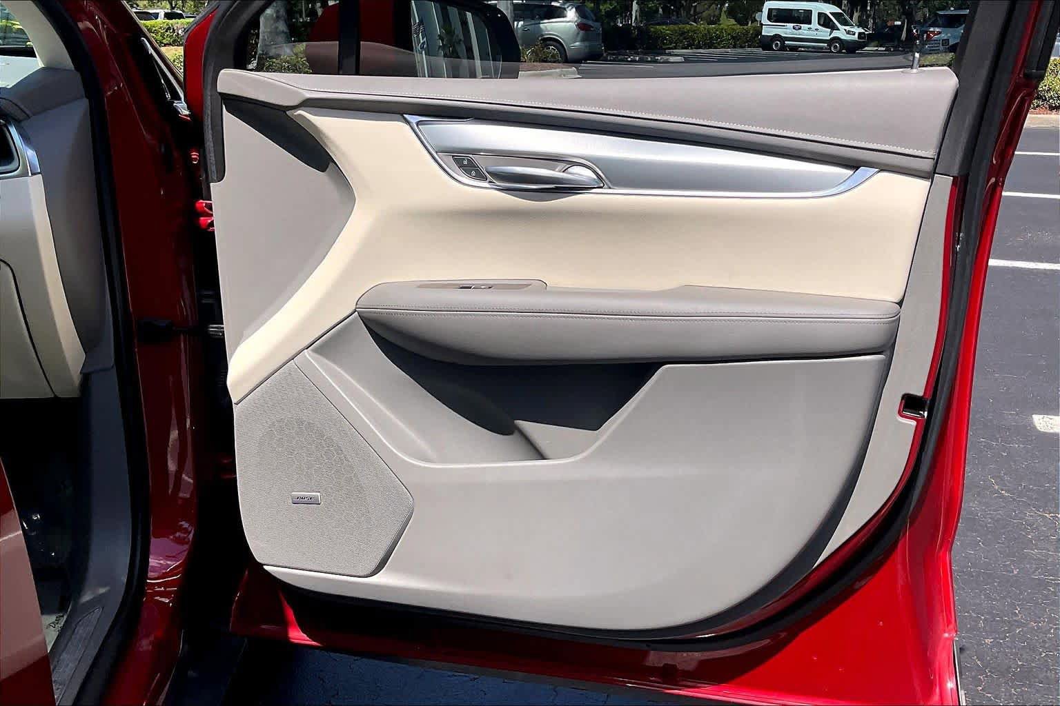 Used 2021 Cadillac XT5 Premium Luxury FWD image 25