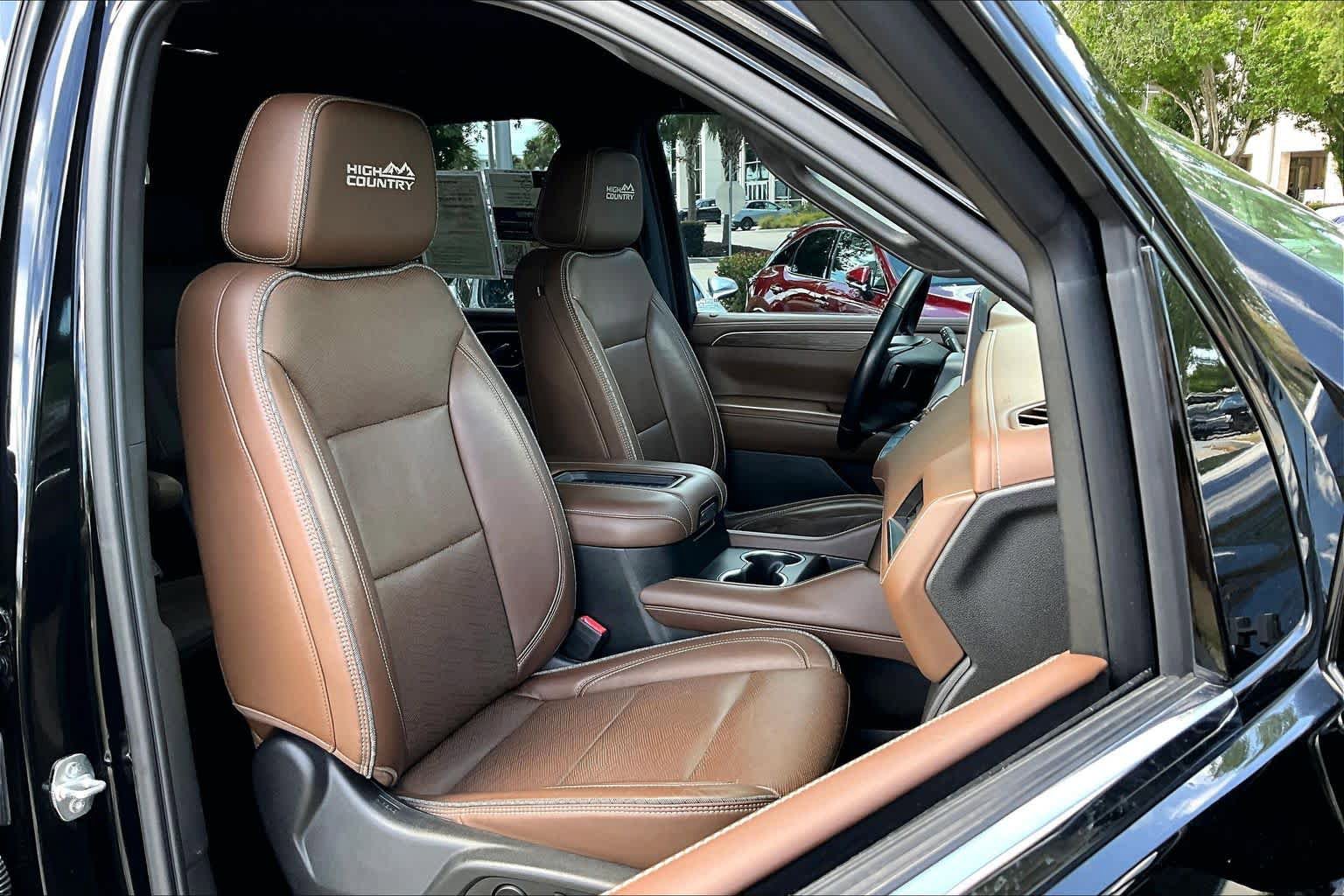Used 2021 Chevrolet Tahoe High Country RWD image 9