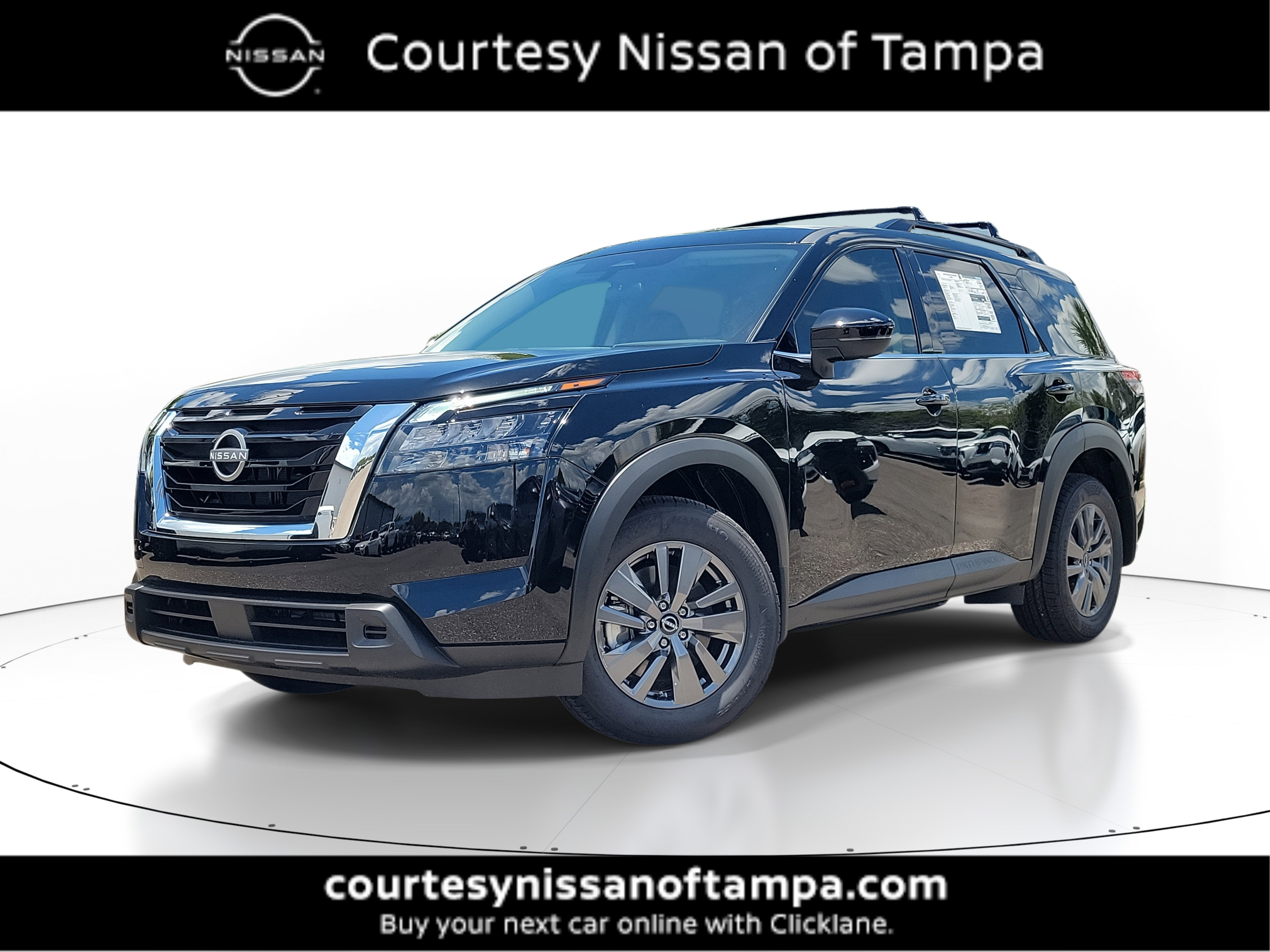 New 2025 Nissan Pathfinder SV