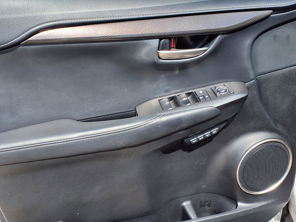 Used 2016 Lexus NX 200t FWD image 21